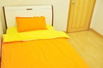 Guangzhou Pinyan Youth Hostel Tangxia  ภายนอก รูปภาพ